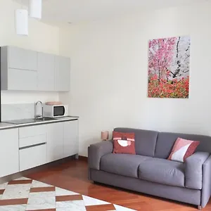  Apartamento Piazza V Giornate Relax Studio